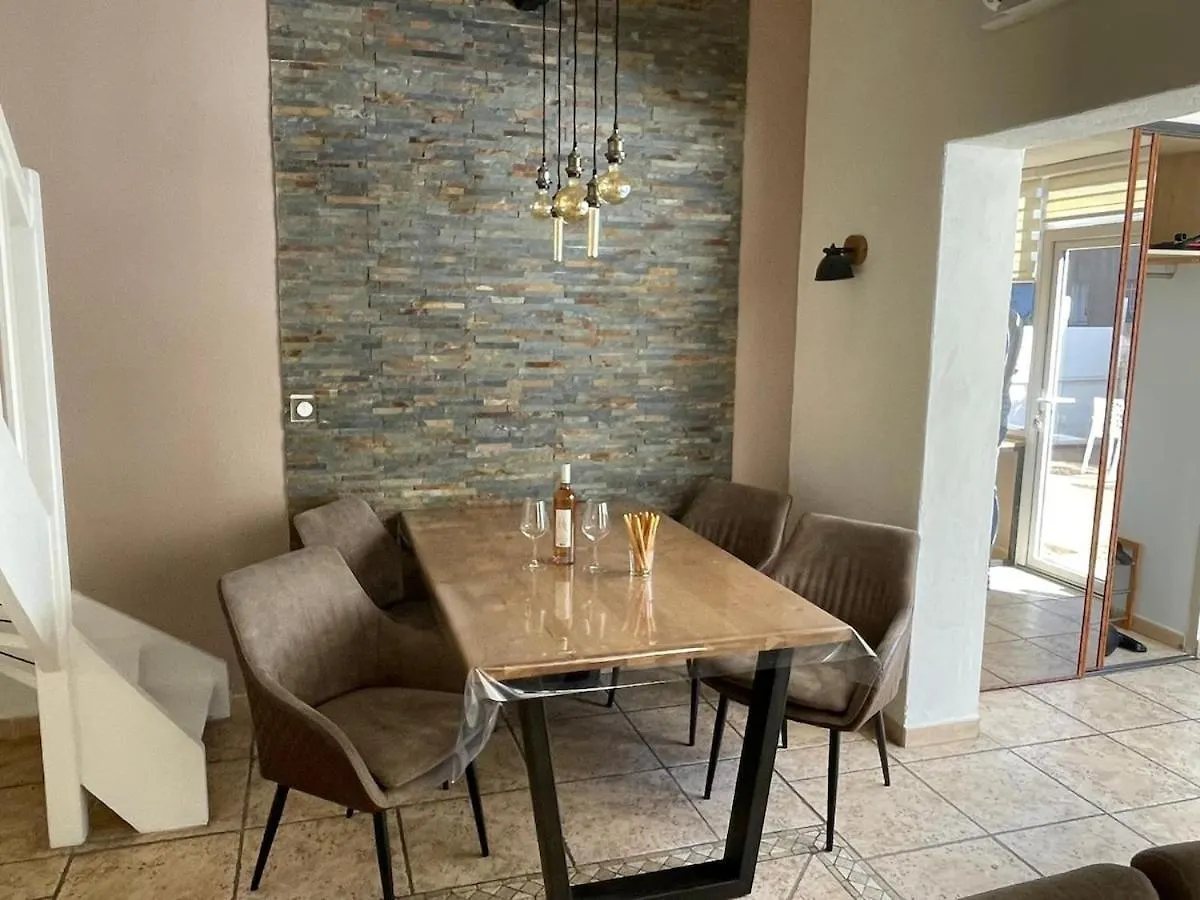 Pretty Villa Club Cosy Bandol France